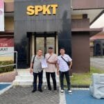 Diduga Gelapkan Kendaraan Perusahaan, Direktur CV Maju Makmur Nusantara Dilaporkan ke Polresta Sidoarjo WhatsApp Image 2025 07 22 at 14.52.39 07448943