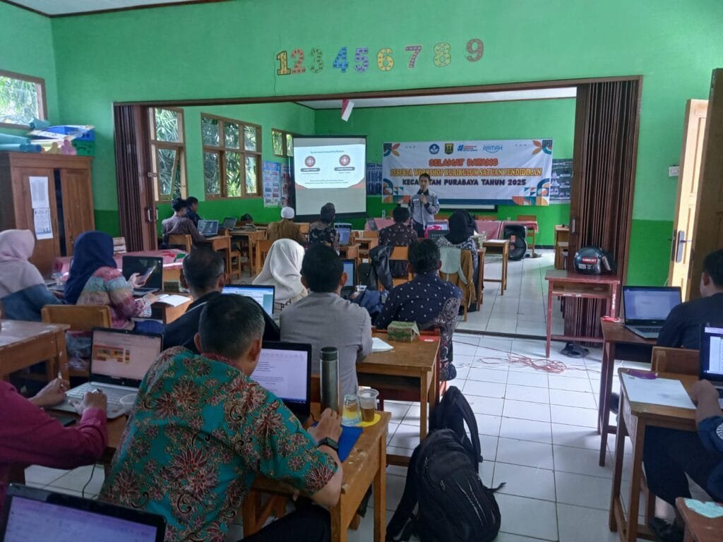 KKKS Kecamatan Purabaya Gelar Workshop Penyusunan Kurikulum Satuan Pendidikan SD. 4 WhatsApp Image 2025 07 26 at 20.33.19 7332ce87