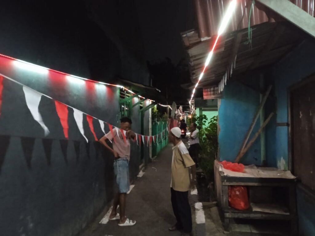 Heboh di Kampung Pitara! Warga RT 04 RW 07 Depok Kompak "Sulap" Lingkungan Jadi Merah Putih Jelang HUT RI ke-80 2 WhatsApp Image 2025 07 28 at 05.59.59 87c6f2c2