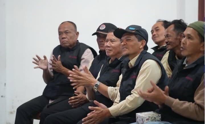 Pemkot Sukabumi Perkuat Peran RT dan RW dalam Pembangunan Lewat Pembinaan di Kelurahan Limusnunggal 2 WhatsApp Image 2025 07 31 at 14.33.01 44e6bbaa