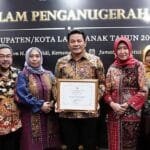Sidoarjo Raih Penghargaan Tertinggi Kabupaten Layak Anak 2025: Komitmen Nyata untuk Masa Depan Anak WhatsApp Image 2025 08 09 at 11.00.40 f7721279