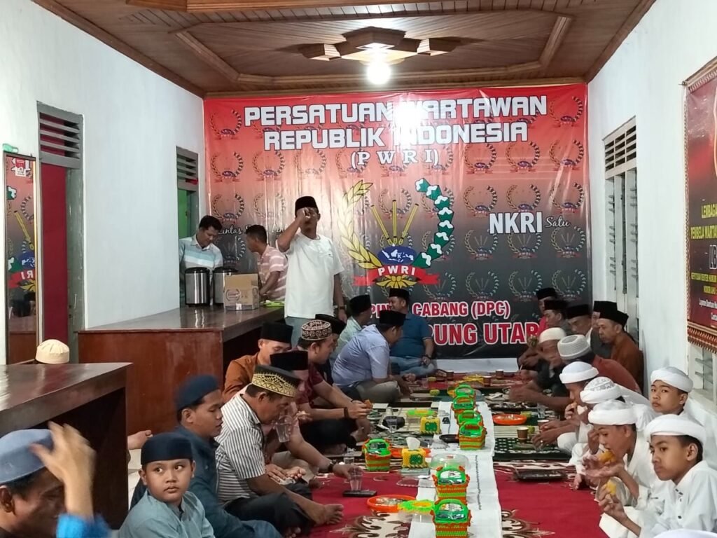 DPC PWRI Lampura Gelar Syukuran Kantor Baru 2 WhatsApp Image 2025 08 12 at 07.15.08 c25ed418