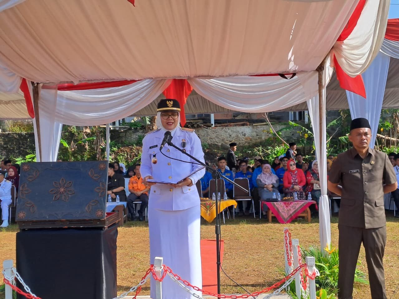 Ribuan Warga Purabaya Bersatu Rayakan HUT ke-80 RI, Pemberian Apresiasi PBB Jadi Sorotan. 1 WhatsApp Image 2025 08 19 at 08.57.06 f47e5c81