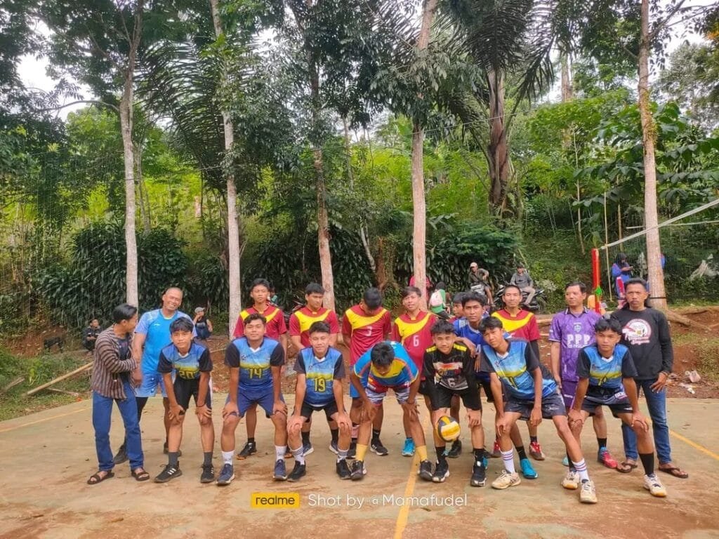 Semarak HUT ke-80 RI, Desa Pagelaran Gelar Berbagai Perlombaan Bernuansa Kebersamaan dan Patriotisme 5 WhatsApp Image 2025 08 22 at 18.49.07 0822a6c2