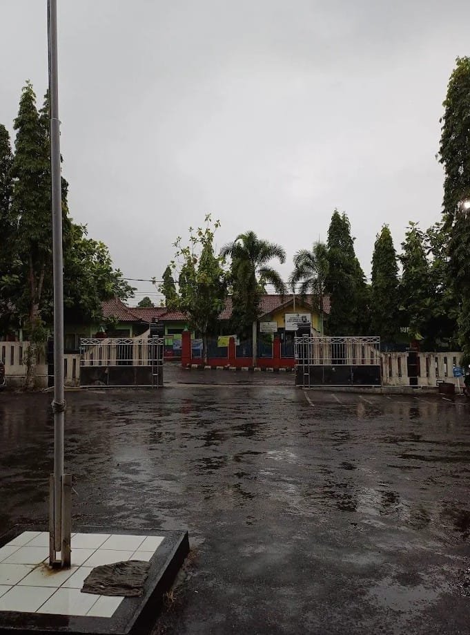 1 September, Siswa Sukabumi Belajar dari Rumah Antisipasi Aksi Demonstrasi 2 WhatsApp Image 2025 08 31 at 22.02.42 3c3d33cf