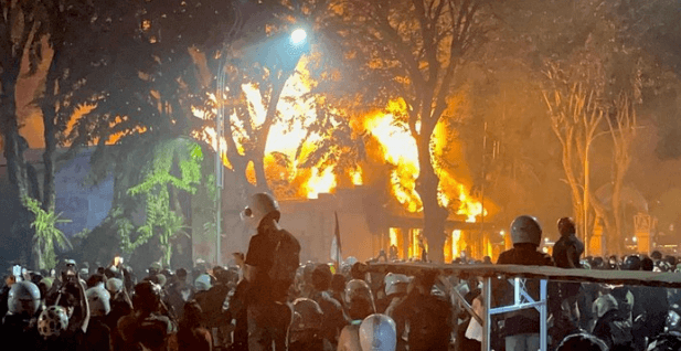 Penyelidikan Pembakaran Gedung Grahadi Mulai Temukan Titik Terang 1 Screenshot 2025 09 01 085329