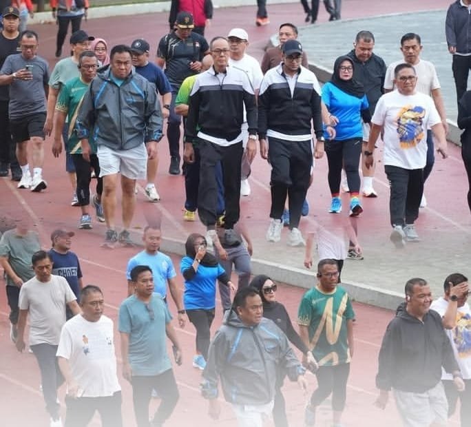 Rahmat Gobel dan Wali Kota Sukabumi Gelar Olahraga Bersama, Dorong Promosi Potensi Daerah 1 WhatsApp Image 2025 09 15 at 15.16.10 b069c390