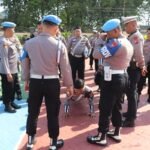 Tim Gaktiblin Bidpropam Polda Jatim Mitigasi Cek Kelengkapan Personil Polres Sumenep WhatsApp Image 2025 10 10 at 15.20.37 c3bce4aa