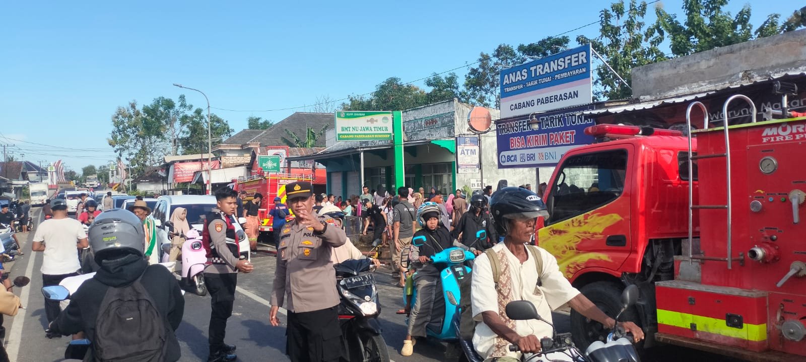 Kebakaran Toko Laundry di Pasar Jengara, Seorang Karyawati Meninggal Dunia 4 WhatsApp Image 2025 10 15 at 20.29.04 2
