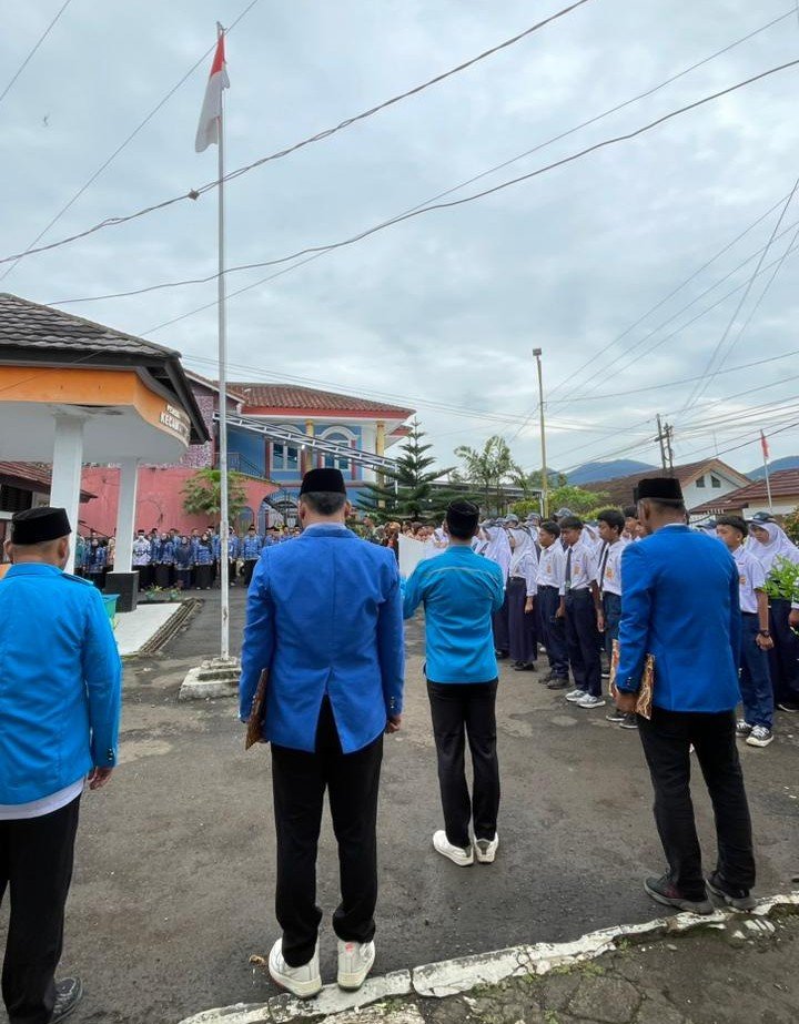 Semangat Sumpah Pemuda Bergelora di Kabandungan Pemuda Adalah Aset dan Pemimpin Masa Depan Bangsa. 2 WhatsApp Image 2025 10 28 at 12.08.09 0de9164f 1