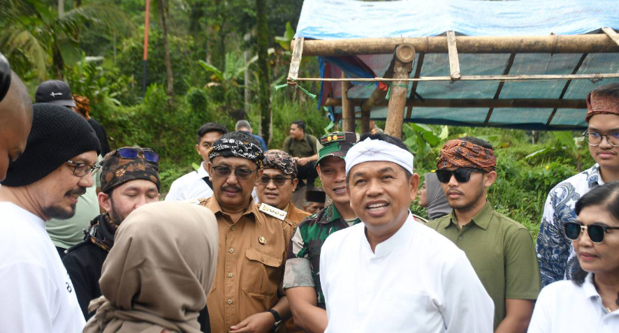 Gubernur Jabar Resmikan Renovasi PLTMH Ciganas, Dorong Warga Maksimalkan Listrik untuk Kegiatan Produktif 2 Screenshot 2025 12 01 165335