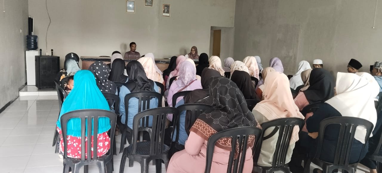 Desa Cijulang Salurkan Intensif Guru Ngaji, Kader Posyandu, Guru PAUD, dan DKM untuk Dongkrak Ekonomi Warga 3 WhatsApp Image 2025 12 04 at 13.36.25