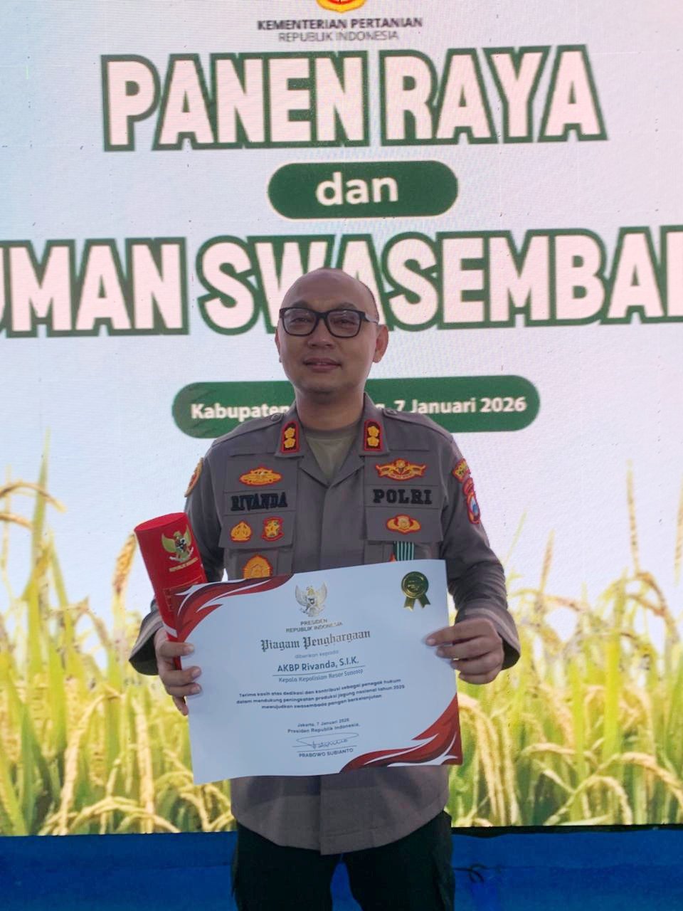 Peran Nyata Polri di Swasembada Pangan, Kapolres Sumenep Terima Apresiasi Presiden RI 5 WhatsApp Image 2026 01 07 at 16.32.00