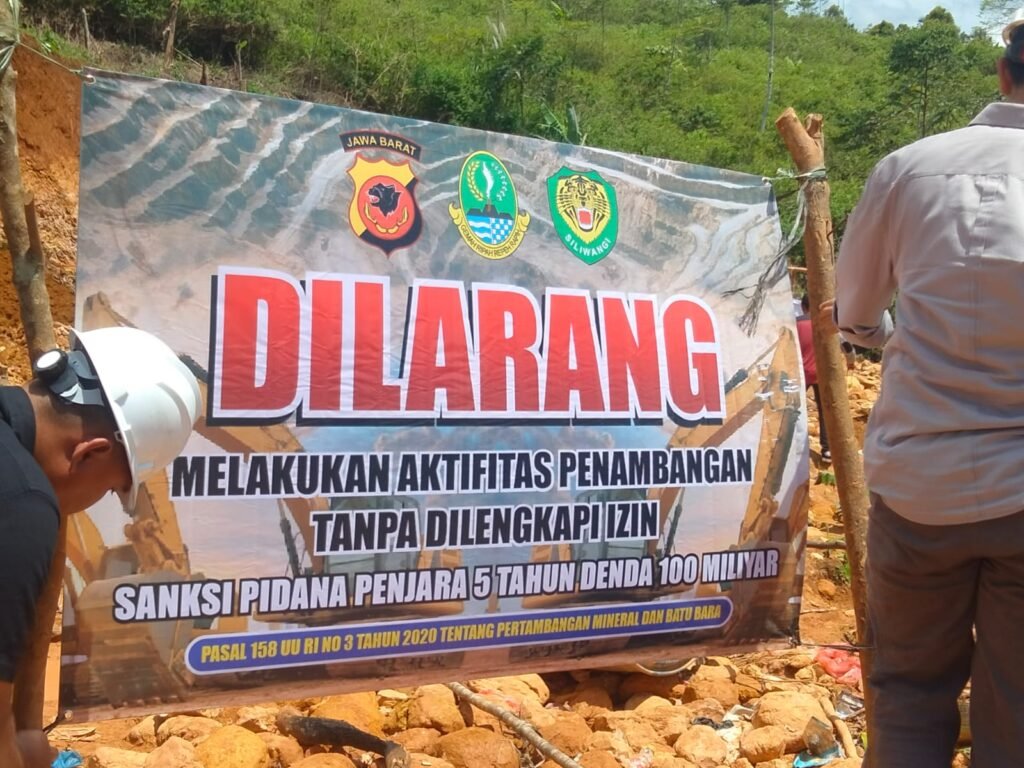 Tambang Ilegal di Sukabumi Terkuak, Indikasi Pencemaran Sungai dan Bukaan Lahan Luas Ditemukan 2 WhatsApp Image 2026 04 11 at 8.48.00 PM