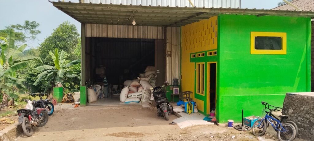 BUMDes Caringinnunggal Kelola Rp227 Juta, Klaim Transparan! Bisnis Gabah Tembus Program MBG, PAD Desa Ikut Mengalir 2 WhatsApp Image 2026 07 04 at 17.17.03 1