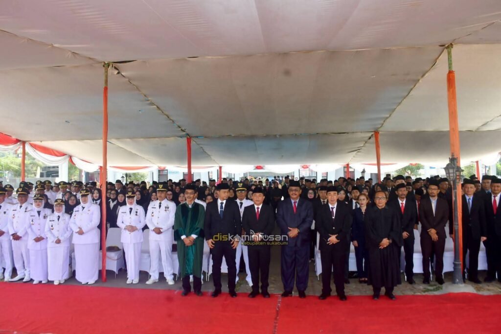 327 Pejabat Administrator dan Pengawas Dilantik, Bupati Sukabumi Tekankan Integritas dan Kualitas Pelayanan Publik 3 WhatsApp Image 2026 08 10 at 14.14.421