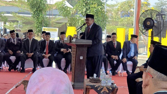 bupati sukabumi asep japar 1786345143049 169