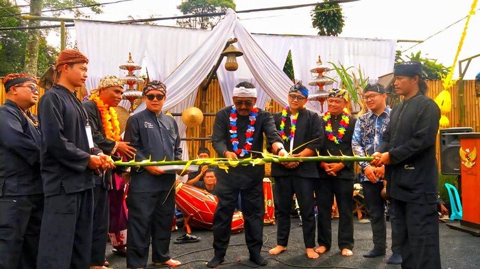 bupati sukabumi asep japar resmikan desa wisata tikukur 1778984294367 169