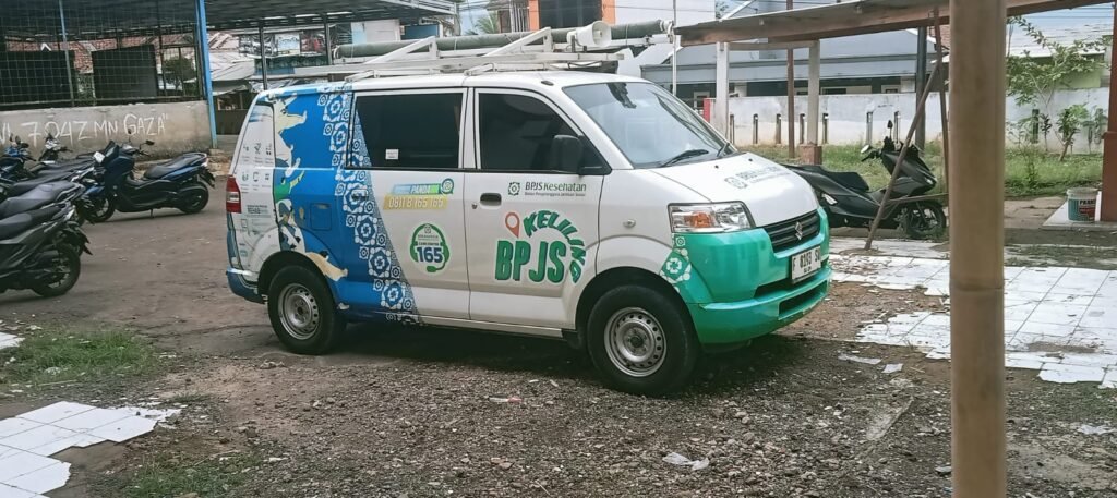 BPJS Keliling Hadir di Desa Tugubandung, Kades Yudi Guntara Apresiasi Pelayanan Dekat dengan Masyarakat 2 WhatsApp Image 2026 10 28 at 1.55.33 PMa